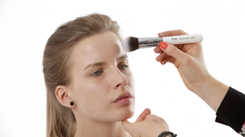 Flawless Foundations: Mastering the Art of Perfect Coverage