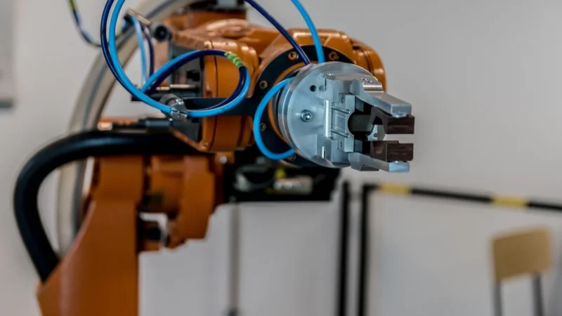 Impactul roboților asupra locurilor de muncă