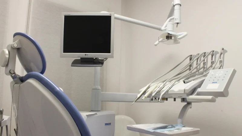 Najlepszy polski dentysta do odbudowy zęba w pobliżu – gdzie go znaleźć?