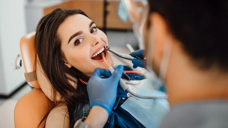 Polski dentysta w Corby – ekspercka opieka stomatologiczna w Wielkiej Brytanii